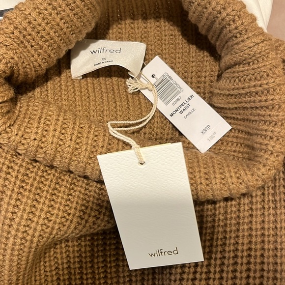 NWT Wilfred Montpellier Merino Wool Waist Turtleneck size xs - Picture 5 of 9